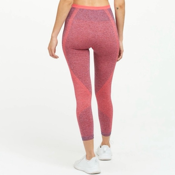 SPANX  SEAMLESS SCULPTING LEGGINGS- Brand New With Tags - Picture 4 of 13
